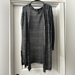 Maurice’s size Large. Grey long cardigan.